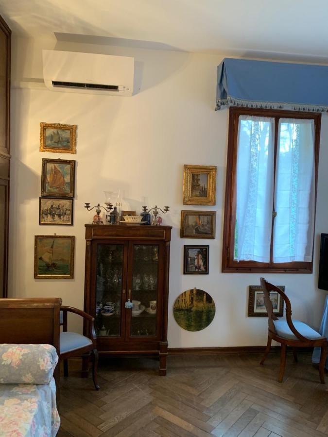 Вілла Dimora Castiglioni Lido di Venezia Екстер'єр фото